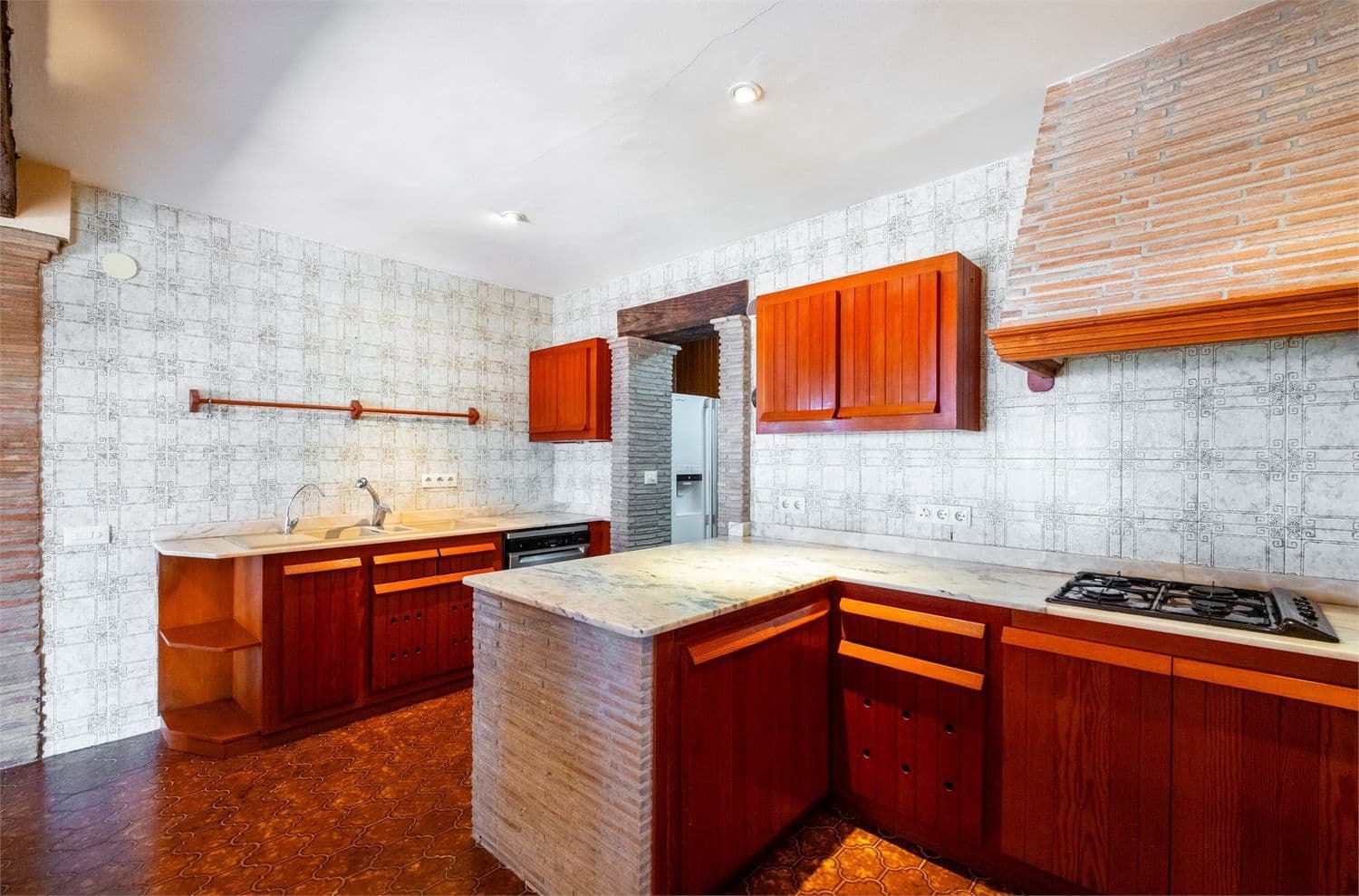 Villa zu verkaufen in Alicante / Alacant Stadt - 829.000 € (Ref: 10073230)