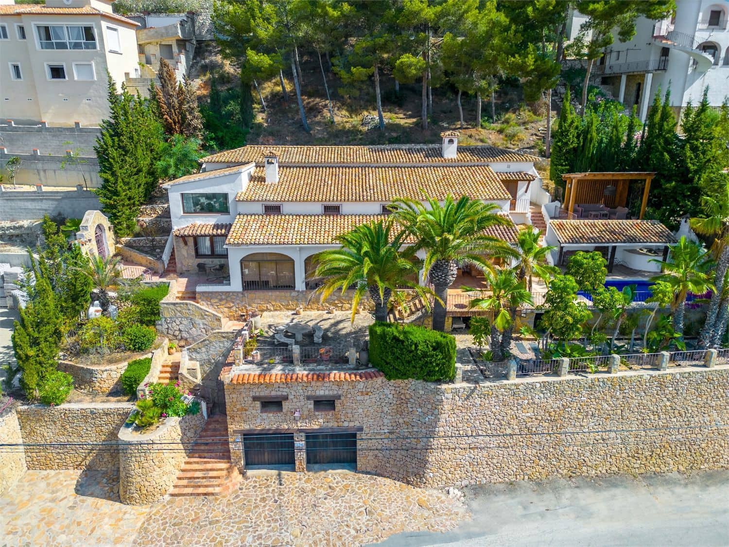 Villa zu verkaufen in Alicante / Alacant Stadt - 829.000 € (Ref: 10073230)
