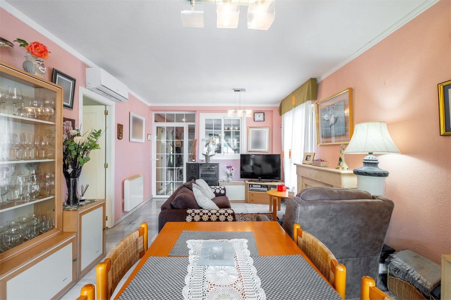 Apartament na sprzedaż w Albir - 380 000 € (Ref: 10073231)