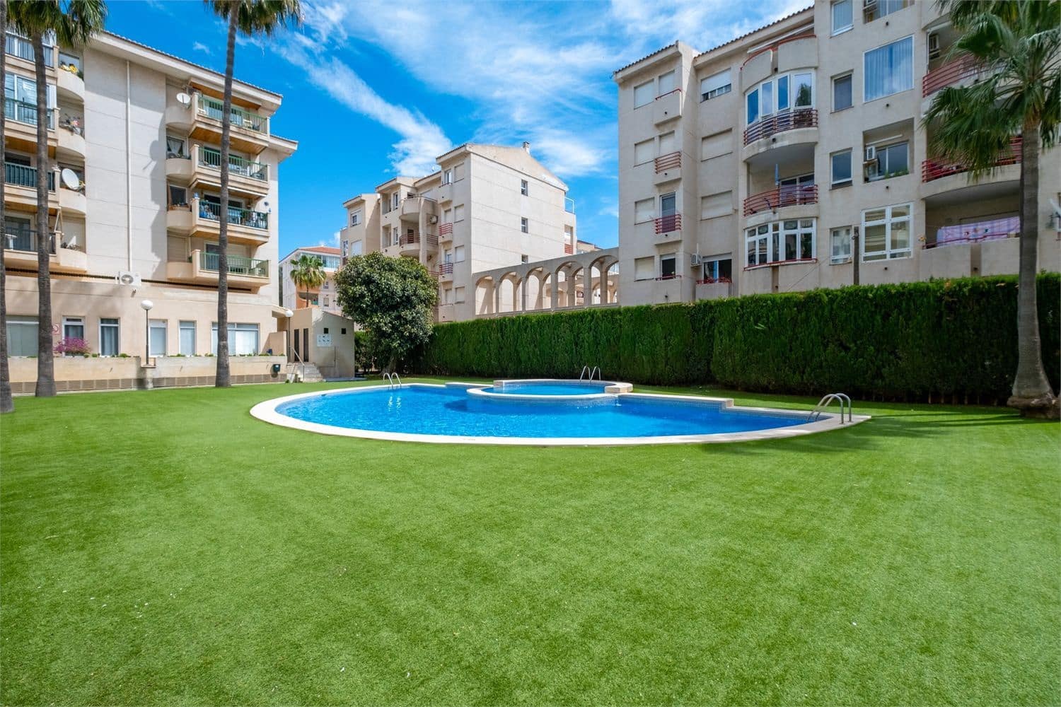 Apartament na sprzedaż w Albir - 380 000 € (Ref: 10073231)