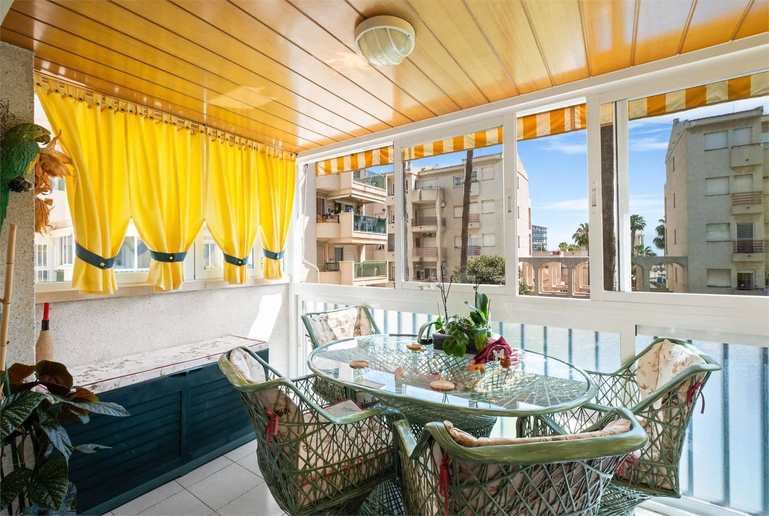 Apartament na sprzedaż w Albir - 380 000 € (Ref: 10073231)