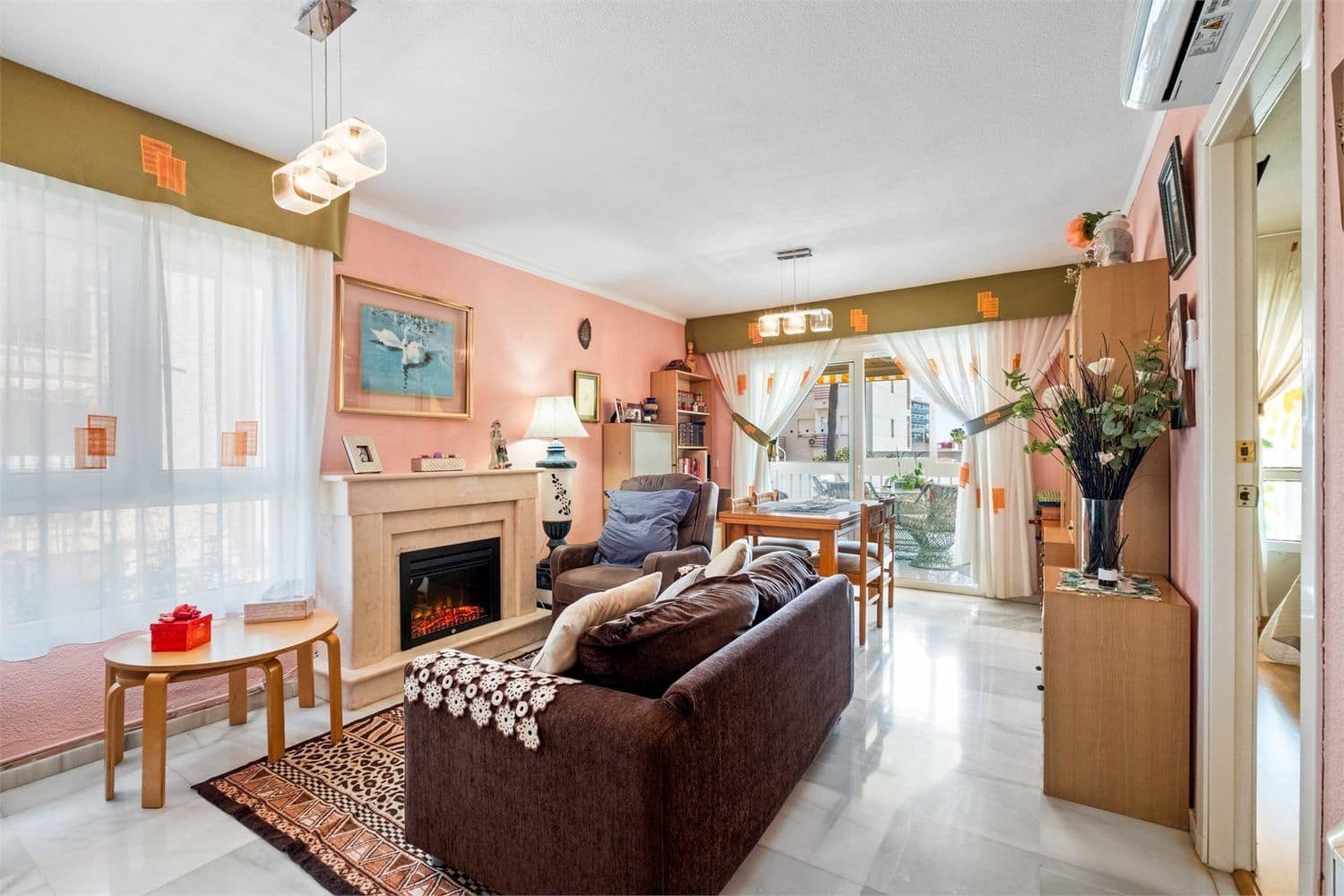 Apartament na sprzedaż w Albir - 380 000 € (Ref: 10073231)