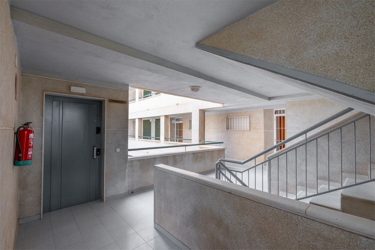 Apartament na sprzedaż w Albir - 380 000 € (Ref: 10073231)