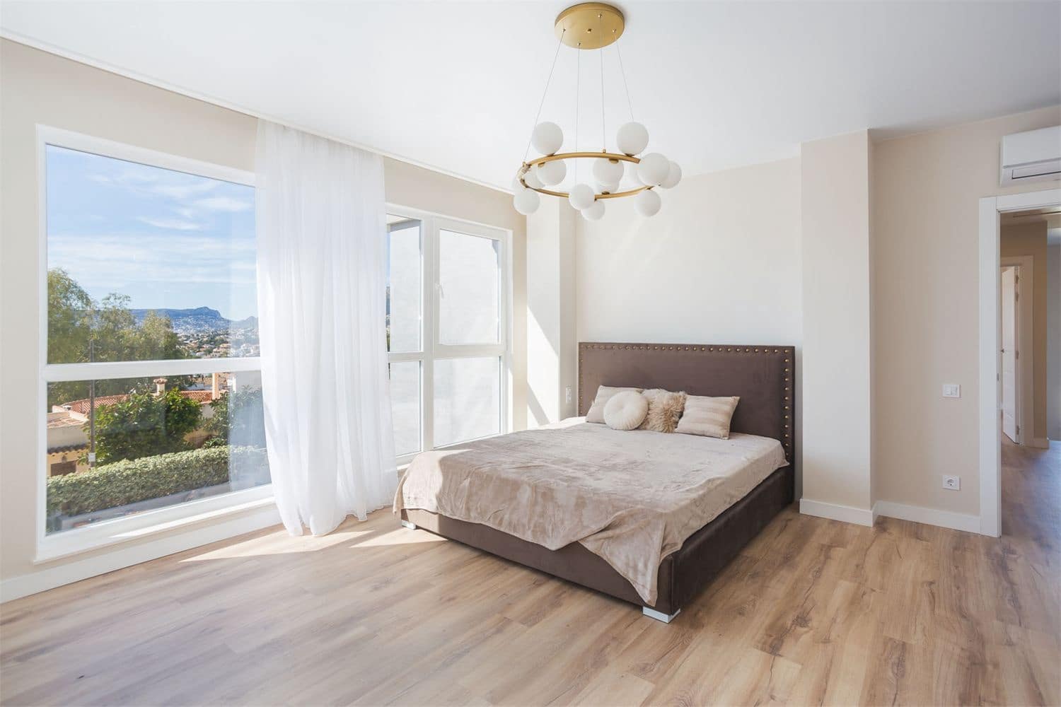 Villa till salu i Calpe / Calp - 1 090 000 € (Ref: 10073235)