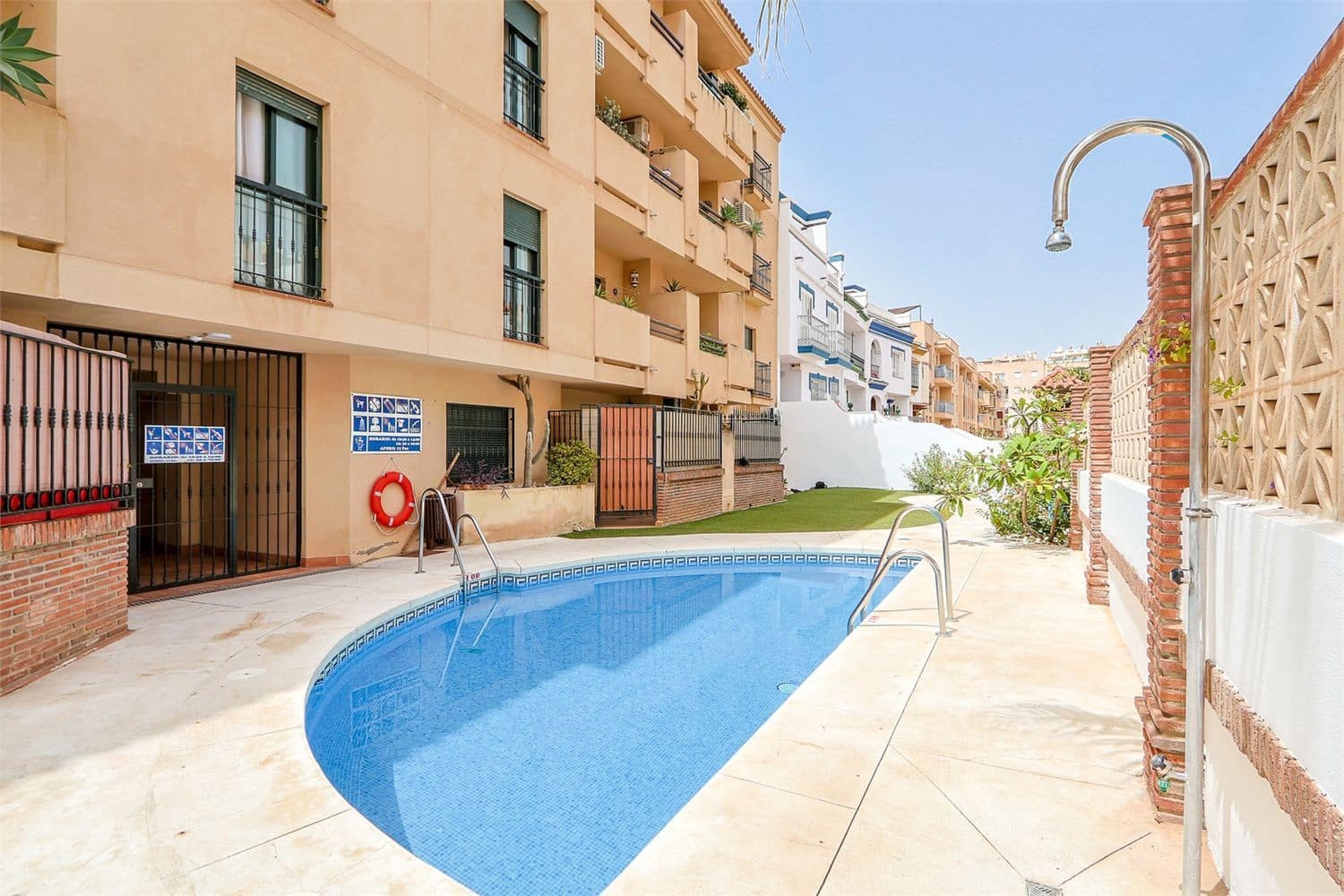 Lejlighed til salg i Nerja - € 290.000 (Ref: 10098764)