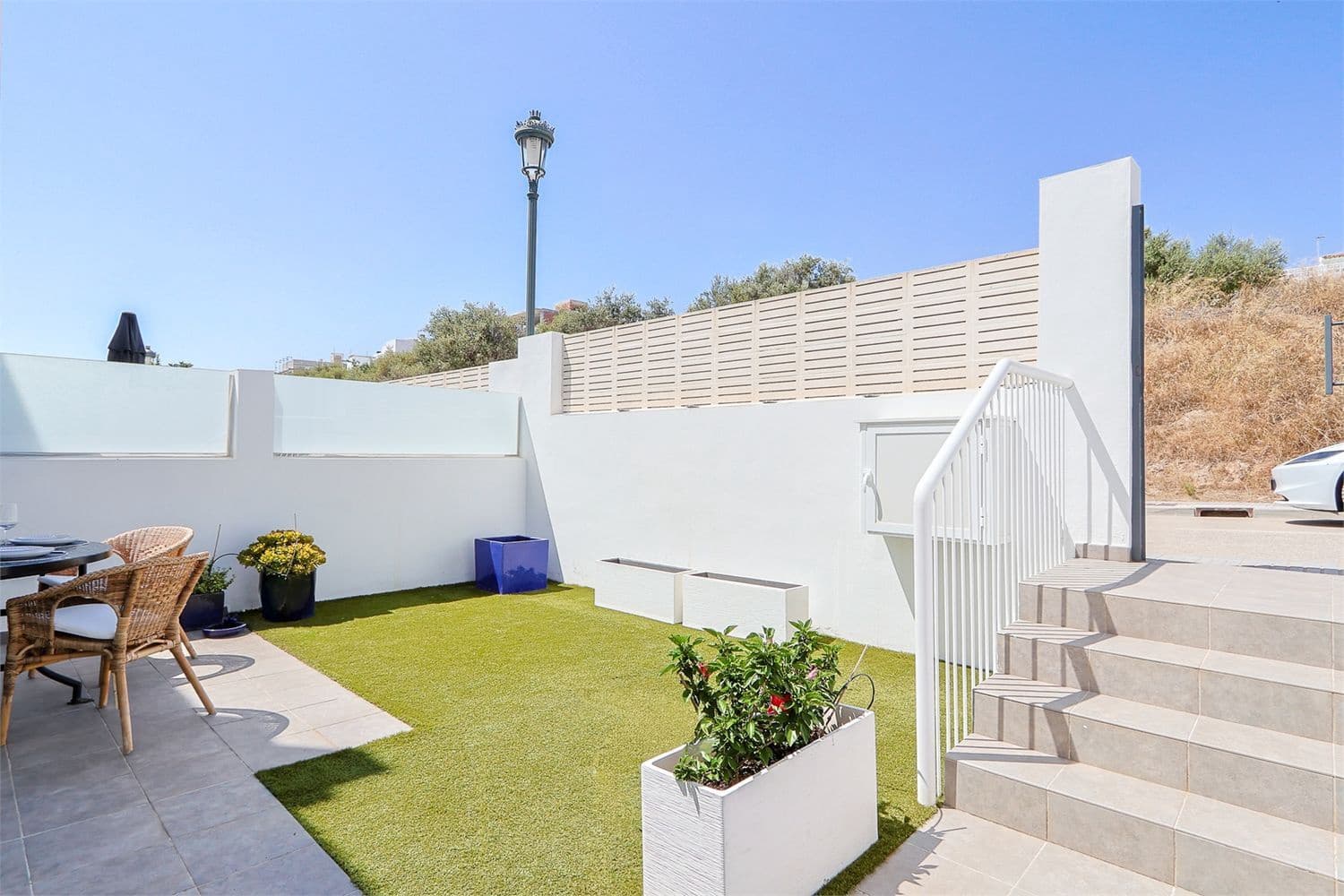 Reihenhaus zu verkaufen in Nerja - 449.000 € (Ref: 10098765)