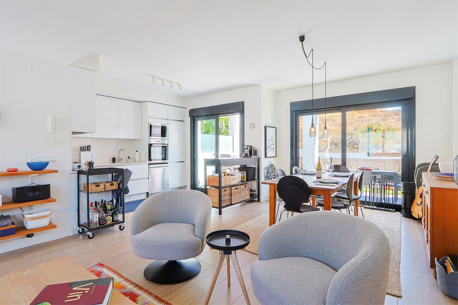 Reihenhaus zu verkaufen in Nerja - 449.000 € (Ref: 10098765)