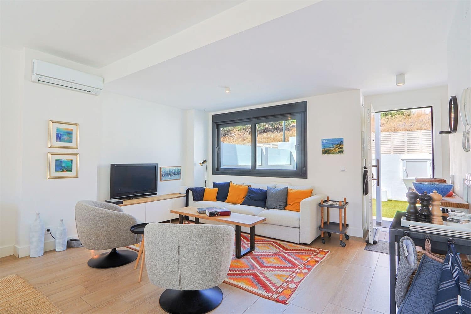 Reihenhaus zu verkaufen in Nerja - 449.000 € (Ref: 10098765)