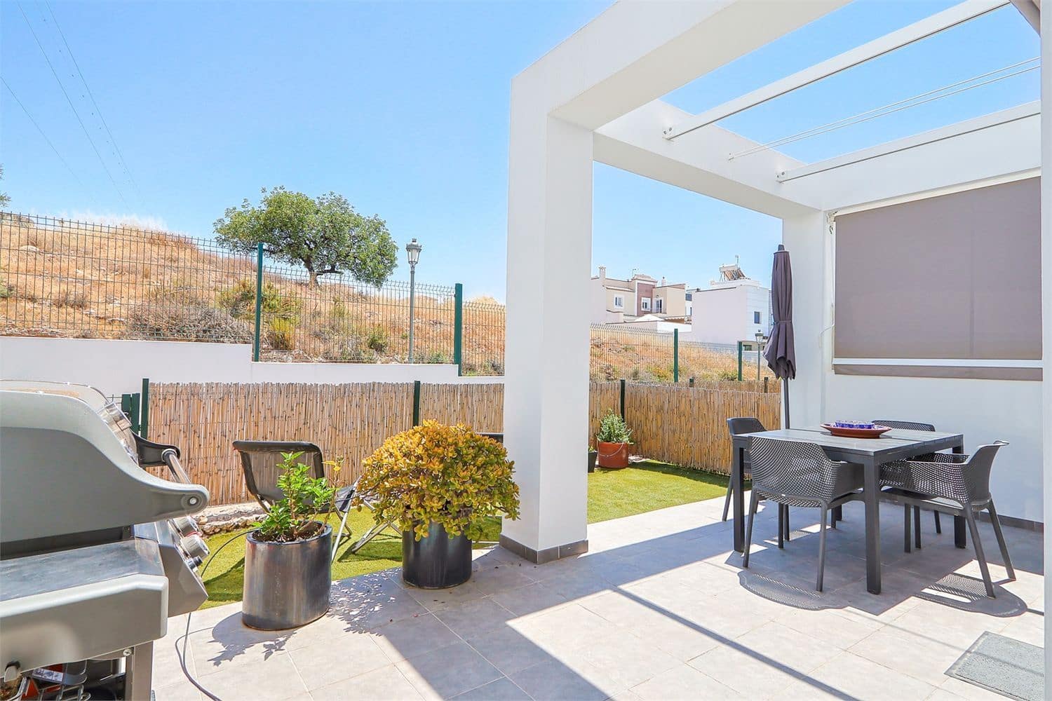 Reihenhaus zu verkaufen in Nerja - 449.000 € (Ref: 10098765)