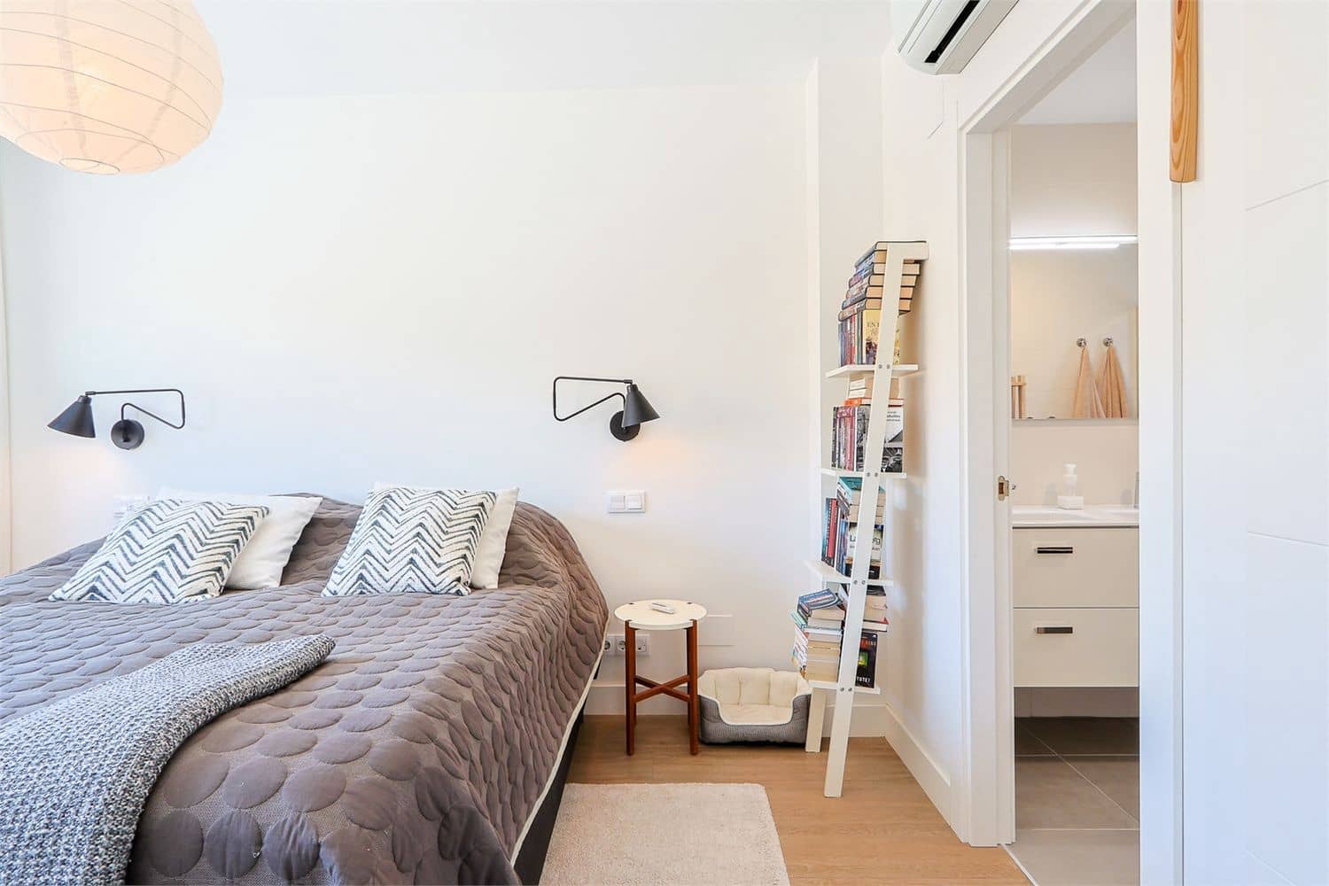 Reihenhaus zu verkaufen in Nerja - 449.000 € (Ref: 10098765)