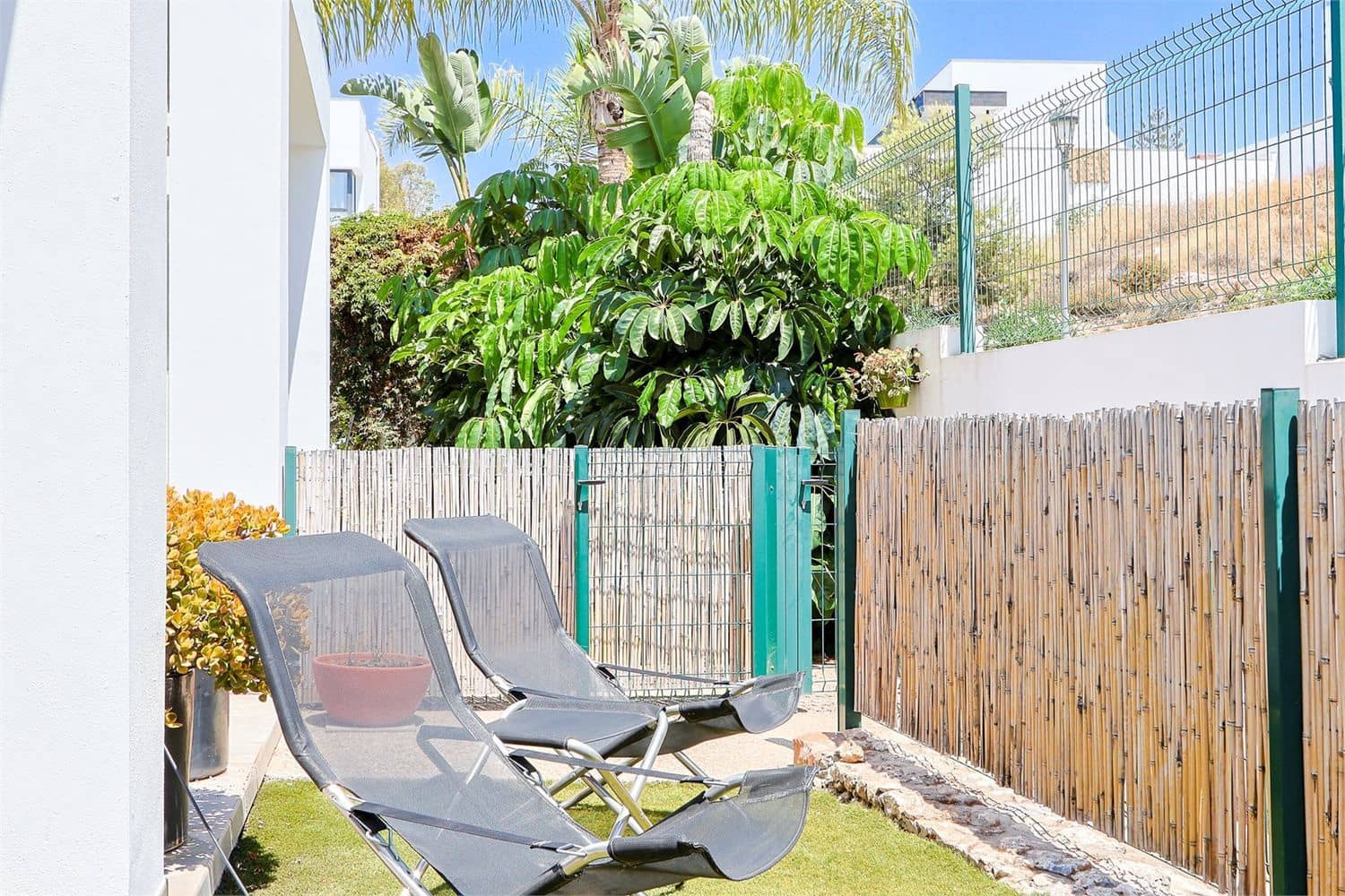 Reihenhaus zu verkaufen in Nerja - 449.000 € (Ref: 10098765)