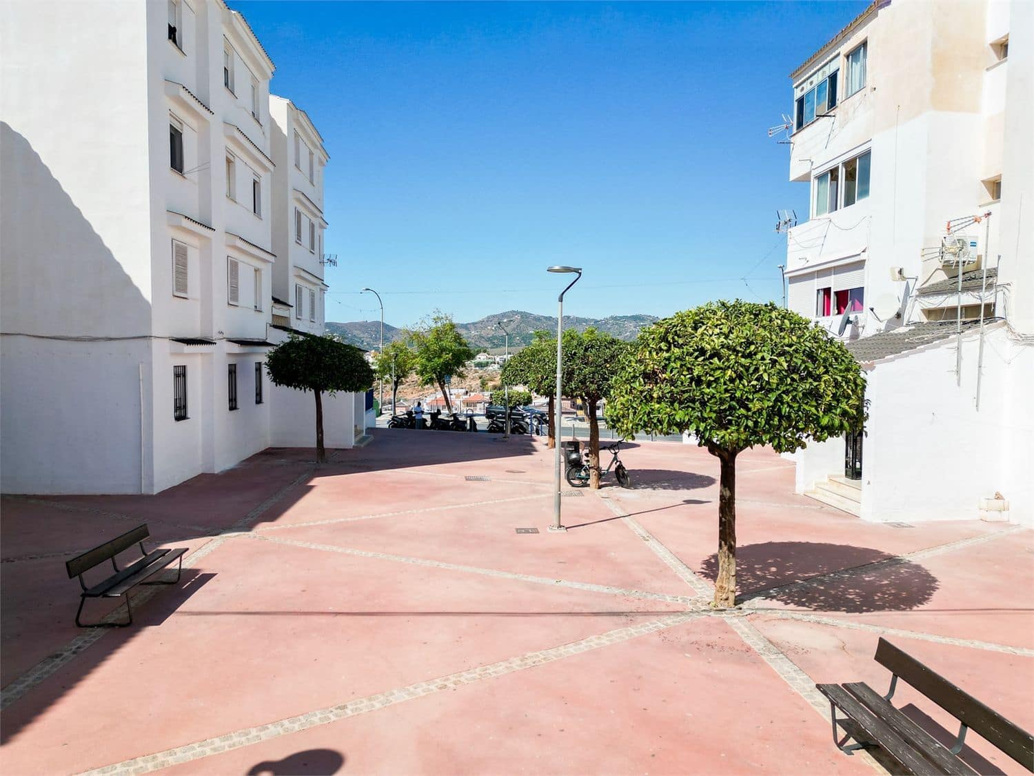 Lägenhet till salu i Nerja - 215 000 € (Ref: 10098767)
