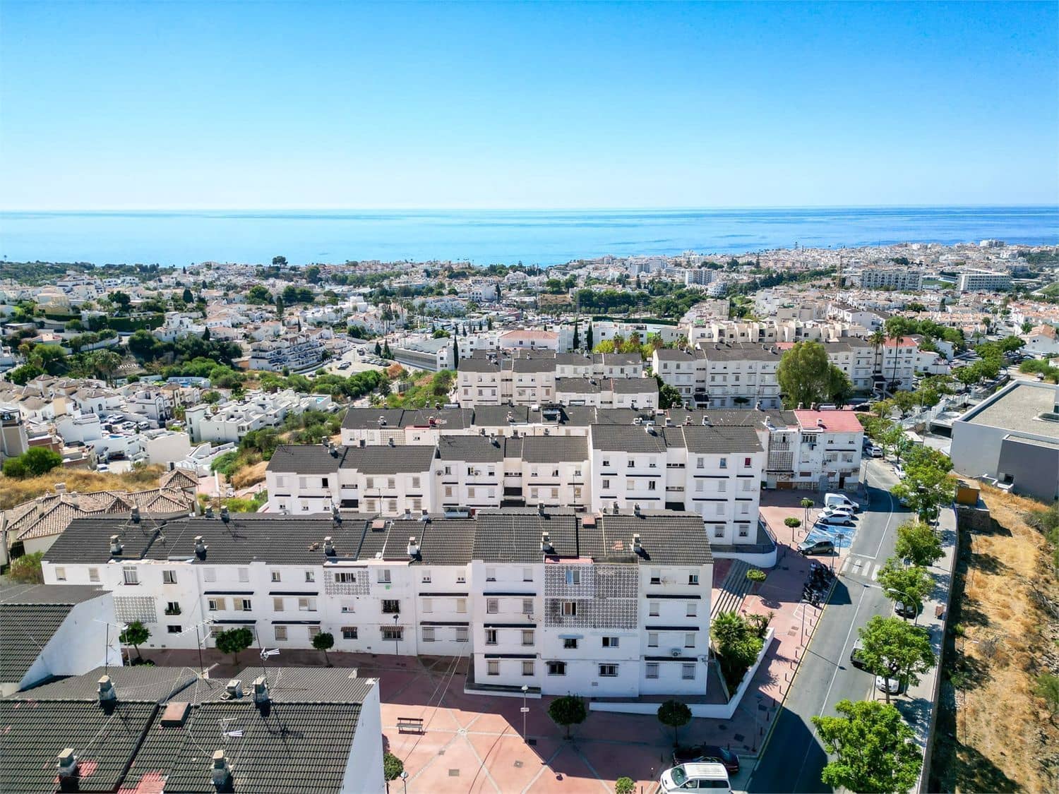 Lägenhet till salu i Nerja - 215 000 € (Ref: 10098767)