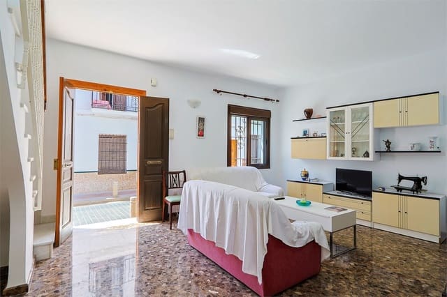 Omakotitalo myytävänä paikassa Centro, Nerja - 465 000 € (Ref: 10098768)