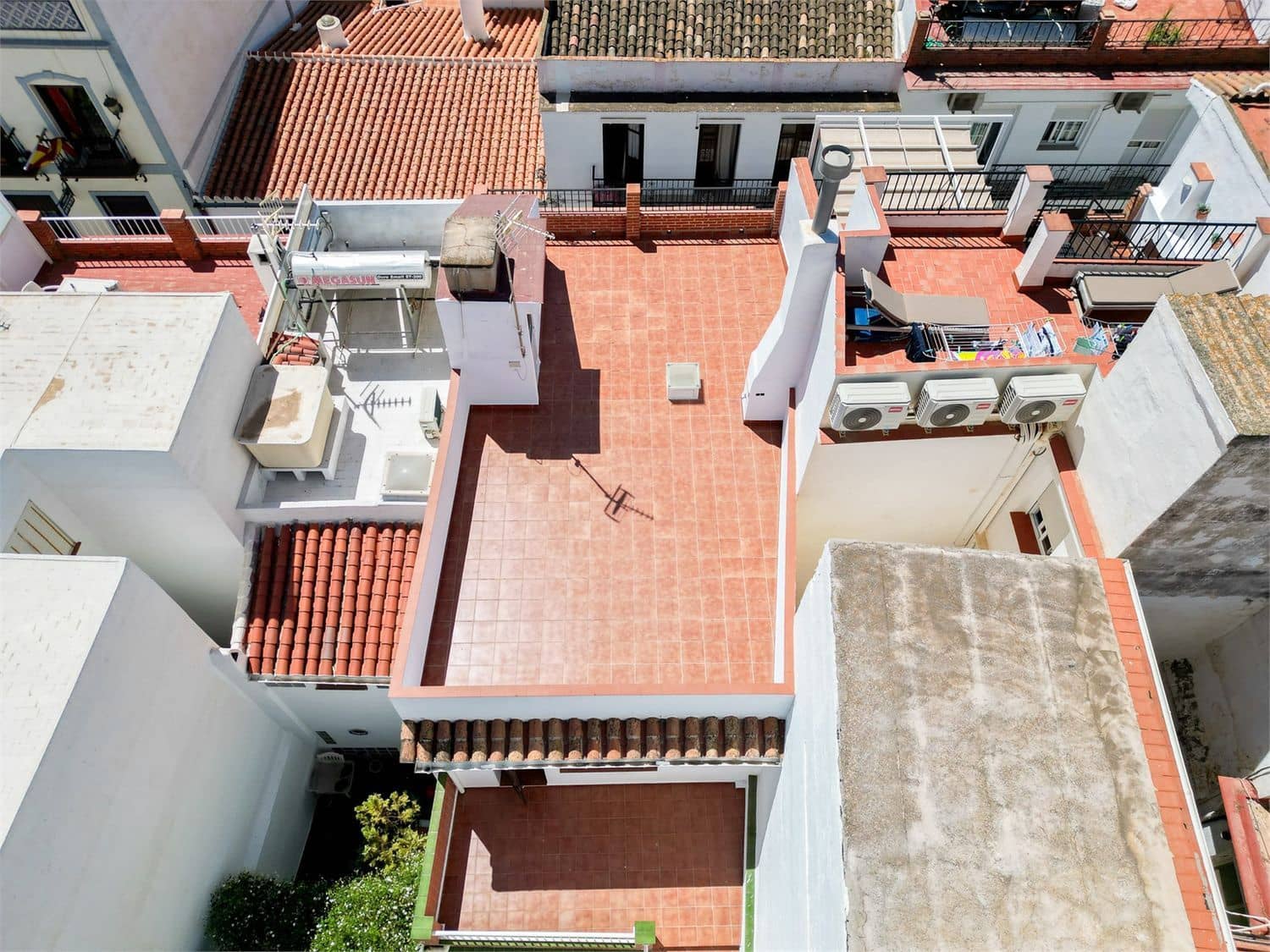 Omakotitalo myytävänä paikassa Nerja - 465 000 € (Ref: 10098768)