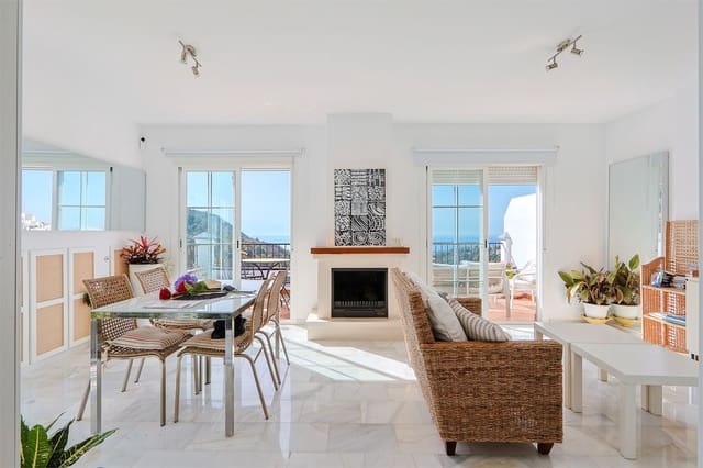 Villa/Maison à vendre à Frigiliana - 950 000 € (Ref: 10098769)