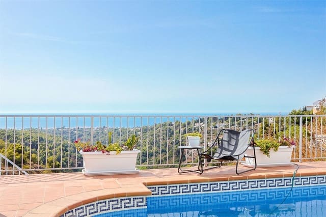 Villa/Maison à vendre à Frigiliana - 950 000 € (Ref: 10098769)