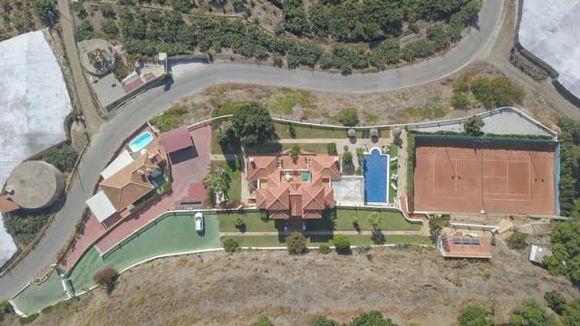 Kommersiell til salgs i Torrox-Costa, Torrox - € 1 100 000 (Ref: 10098770)