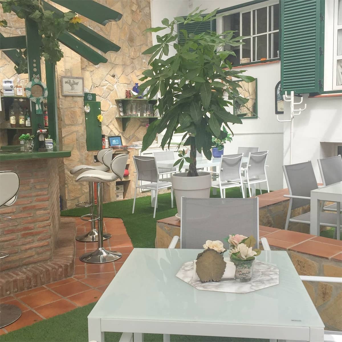 Kommersiell til salgs i Torrox-Costa - € 1 100 000 (Ref: 10098770)