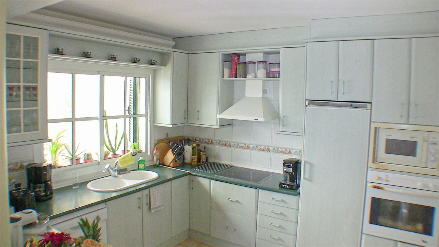 Kommersiell til salgs i Torrox-Costa - € 1 100 000 (Ref: 10098770)