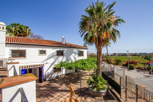 8 makuuhuone Huvila myytävänä paikassa Almuñécar mukana uima-altaan 
autotalli - 1 250 000 € (Ref: 10098772)