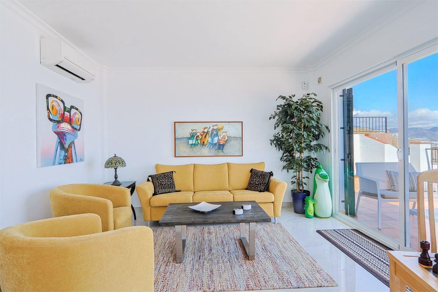 5 sovrum Villa till salu i Nerja med pool garage - 915 000 € (Ref: 10098773)