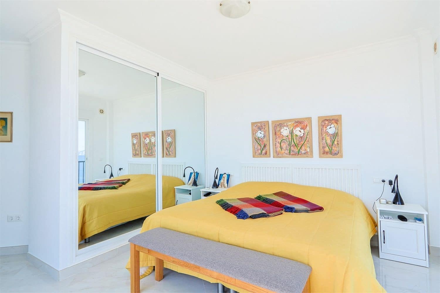 5 sovrum Villa till salu i Nerja med pool garage - 915 000 € (Ref: 10098773)