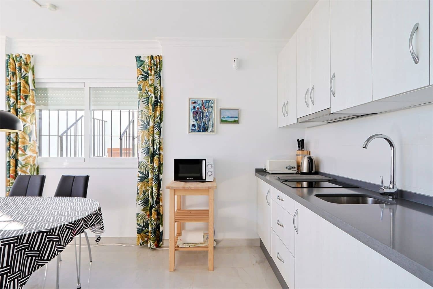 5 sovrum Villa till salu i Nerja med pool garage - 915 000 € (Ref: 10098773)