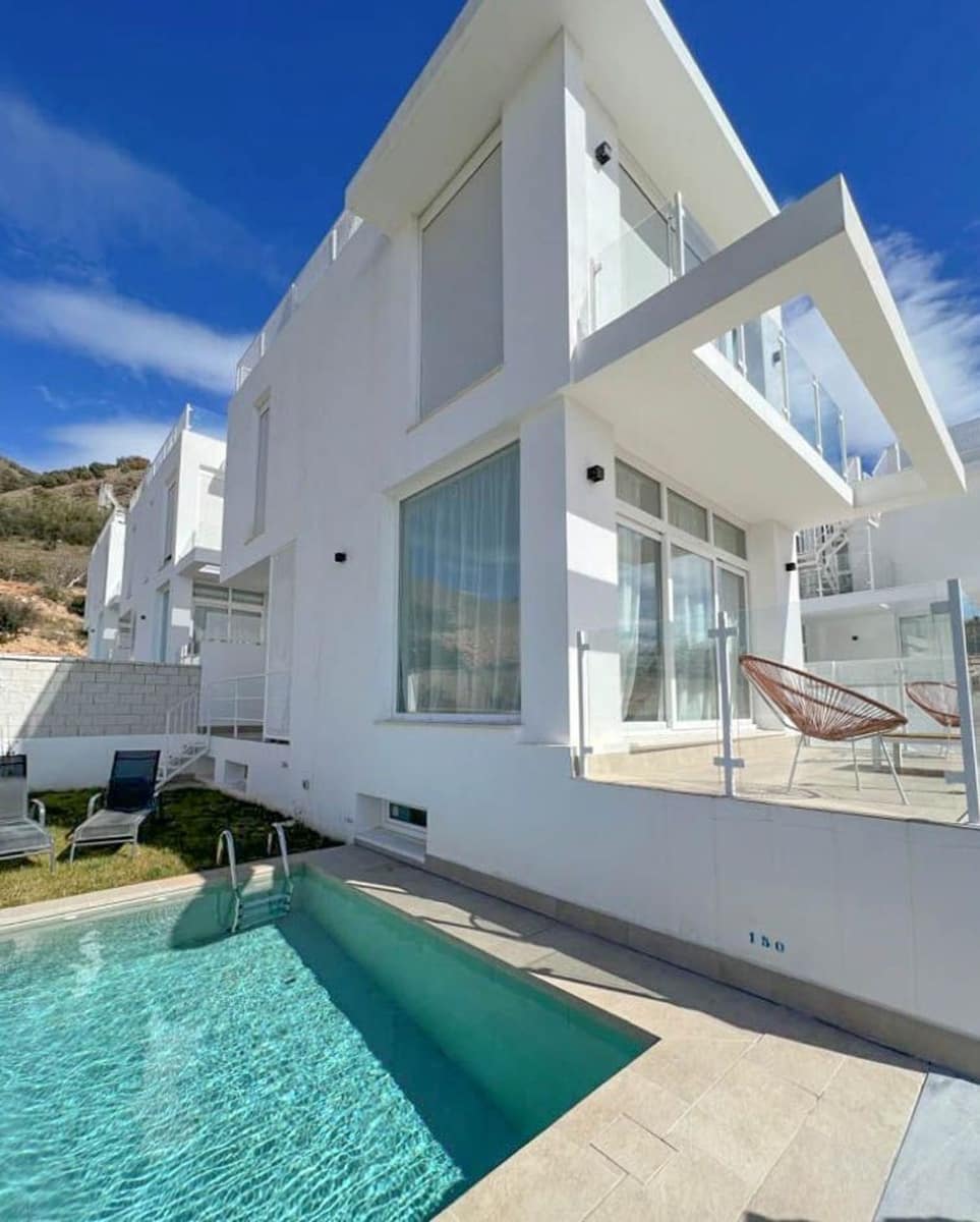 Villa in vendita in Nerja - 650.000 € (Rif: 10098774)