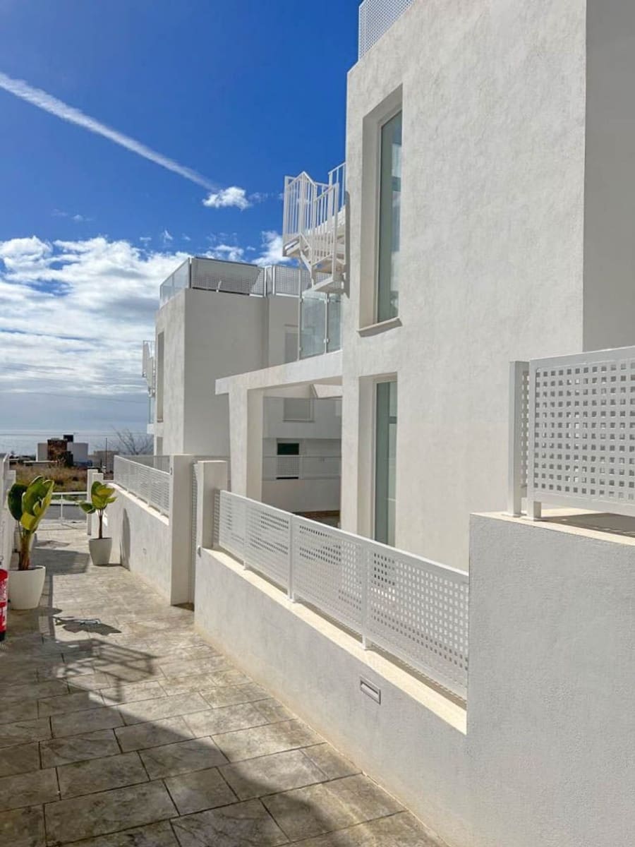 Villa in vendita in Nerja - 650.000 € (Rif: 10098774)