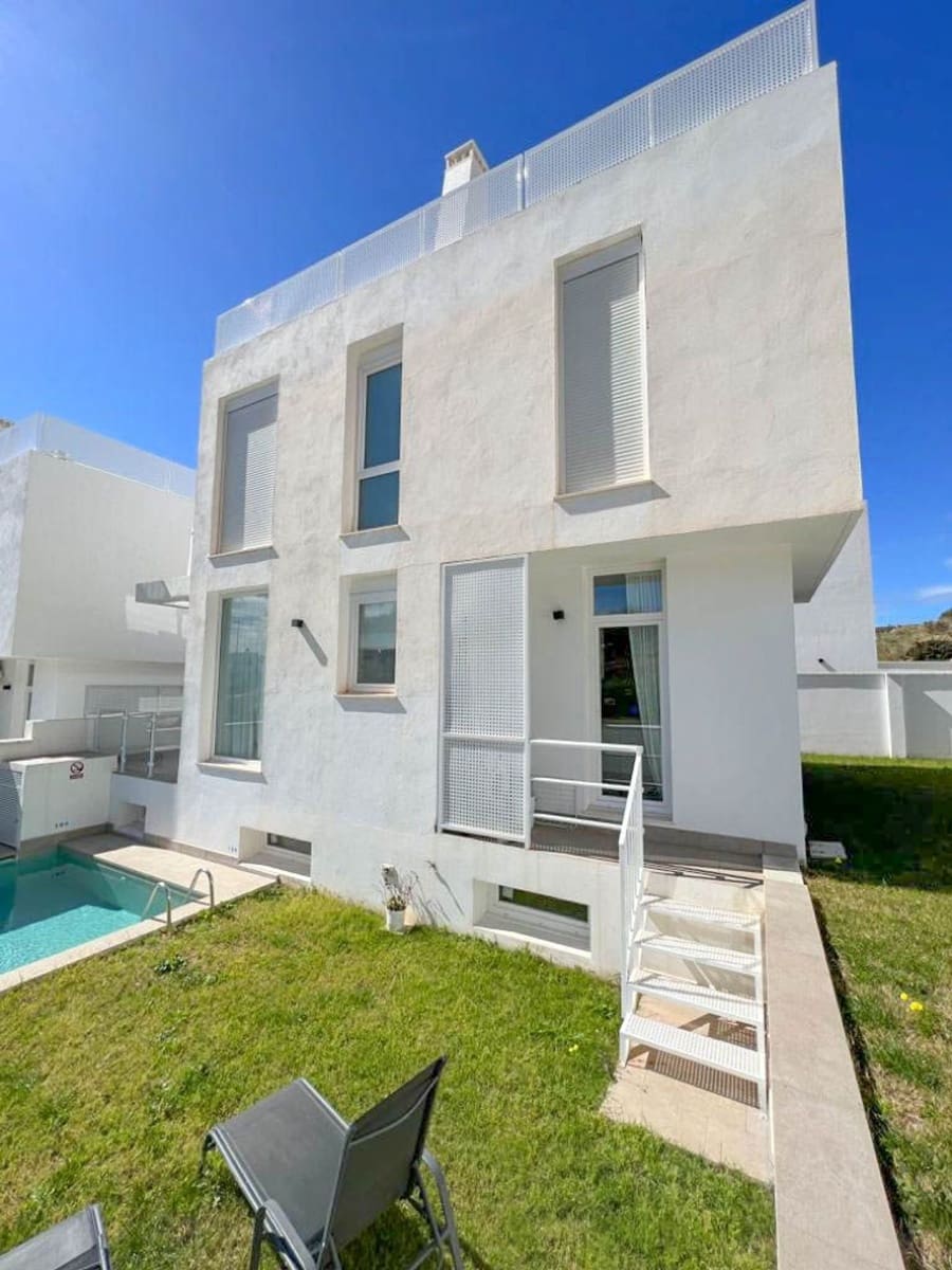 Villa in vendita in Nerja - 650.000 € (Rif: 10098774)