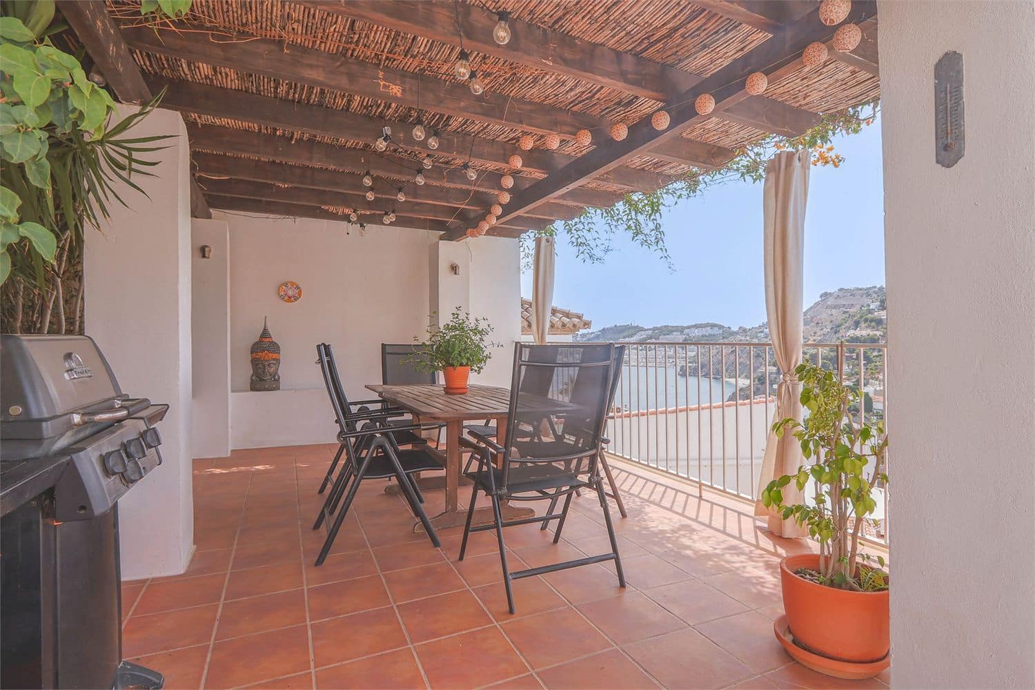 Villa till salu i Cotobro - 675 000 € (Ref: 10098775)