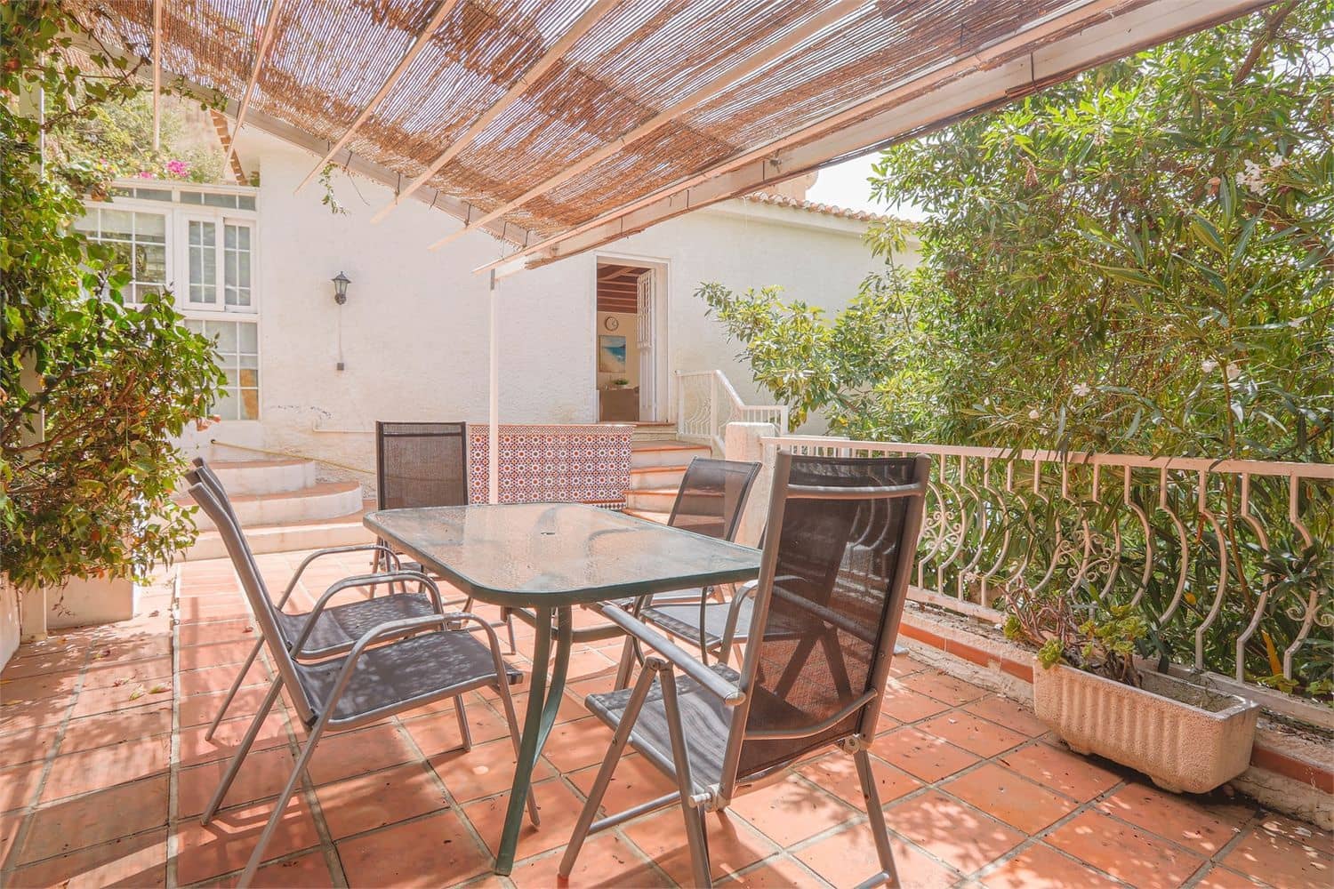 Villa till salu i Cotobro - 675 000 € (Ref: 10098775)
