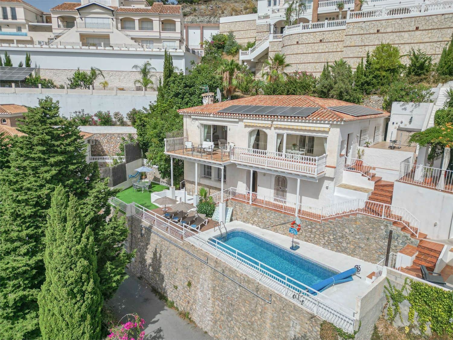 Villa till salu i Cotobro - 675 000 € (Ref: 10098775)