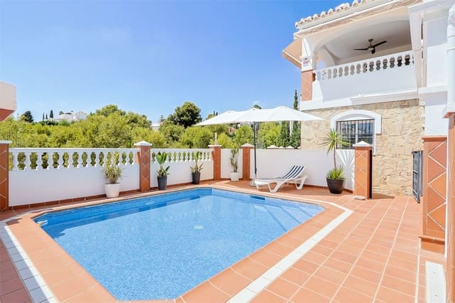 Villa/Maison à vendre à Frigiliana - 1 400 000 € (Ref: 10098776)