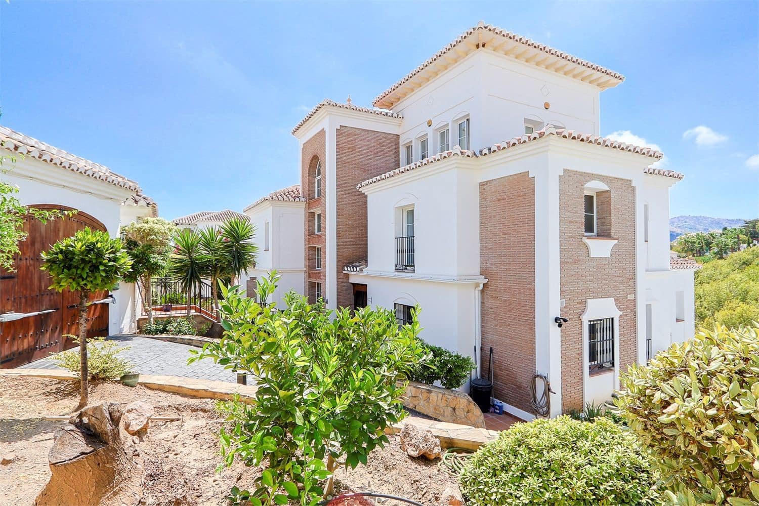 Villa/Maison à vendre à Frigiliana - 1 400 000 € (Ref: 10098776)