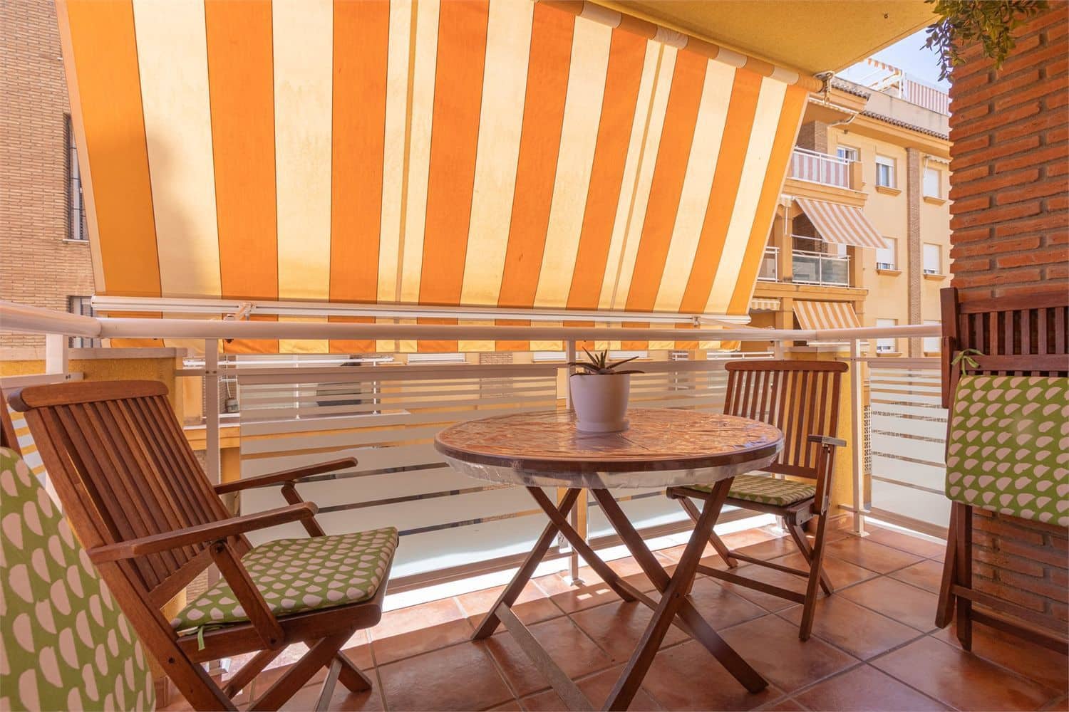 Strandleiligheter til salgs i El Morche - € 220 000 (Ref: 10098777)