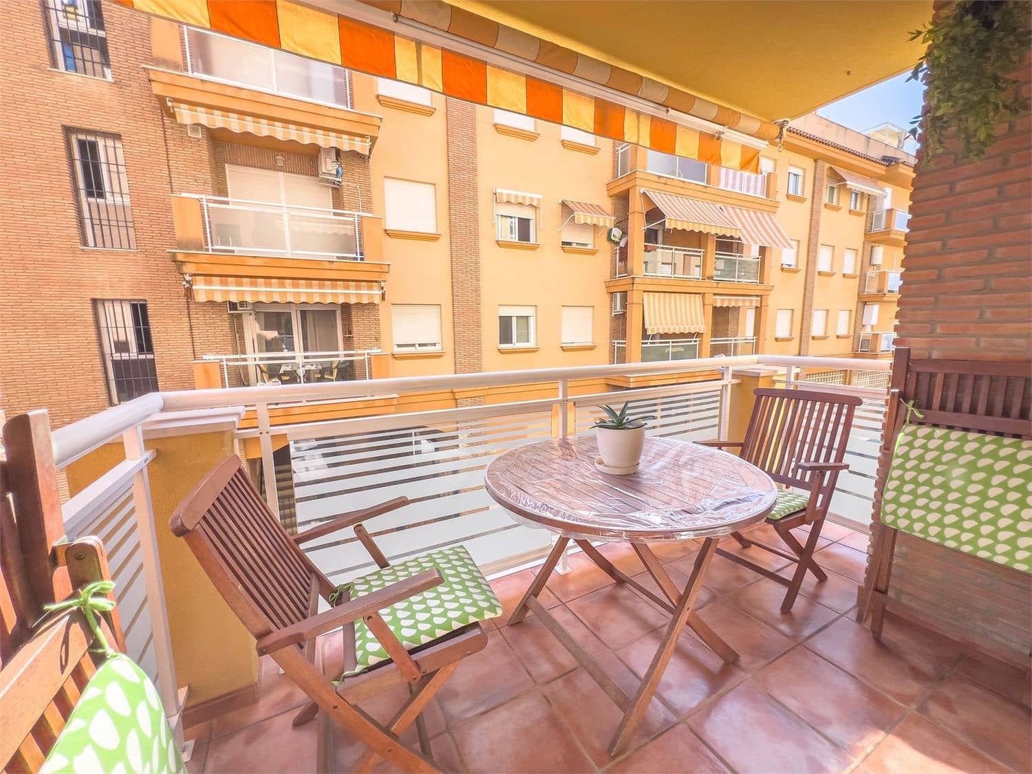Strandleiligheter til salgs i El Morche - € 220 000 (Ref: 10098777)