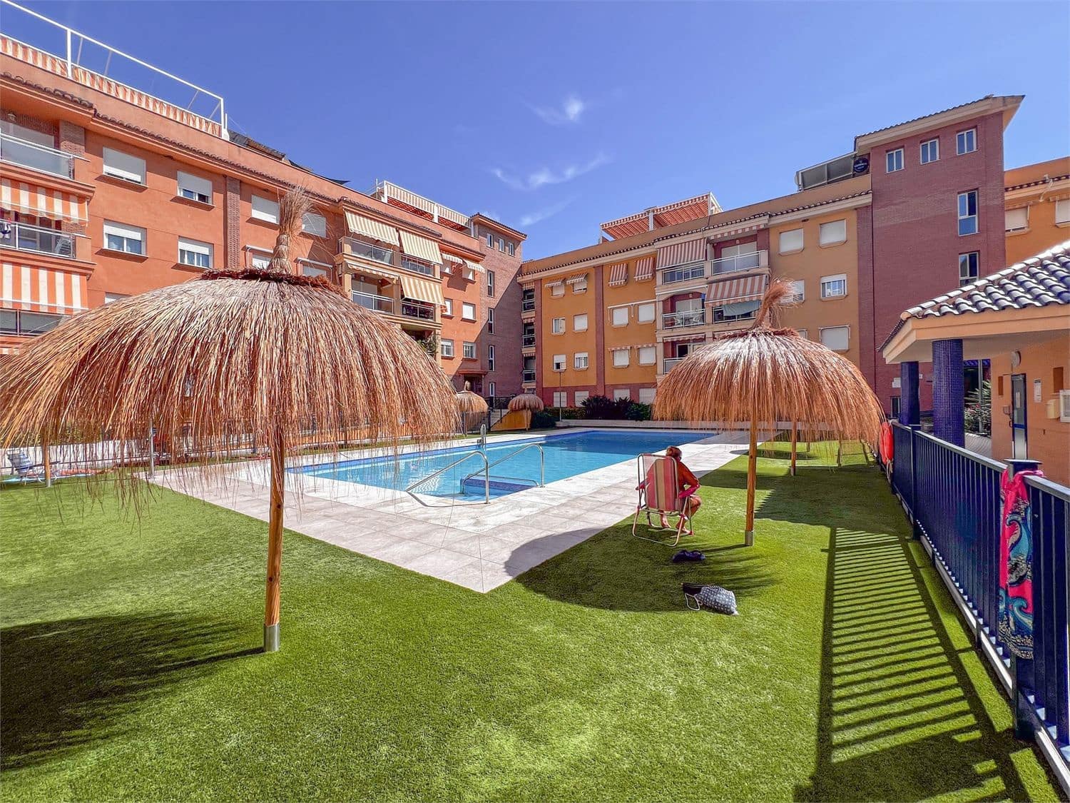 Strandleiligheter til salgs i El Morche - € 220 000 (Ref: 10098777)
