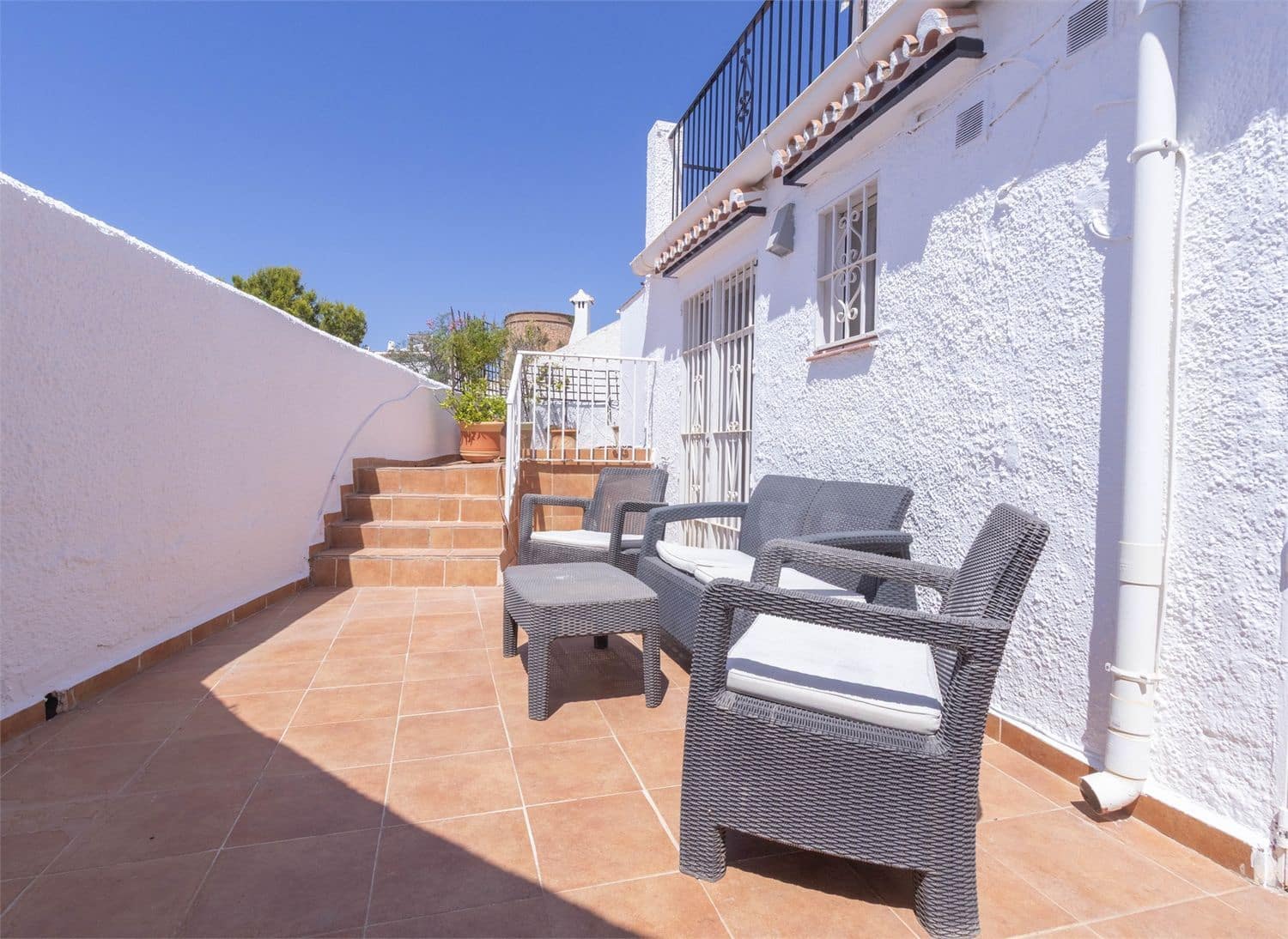 Semi-detached Villa for sale in Nerja - € 475,000 (Ref: 10098778)