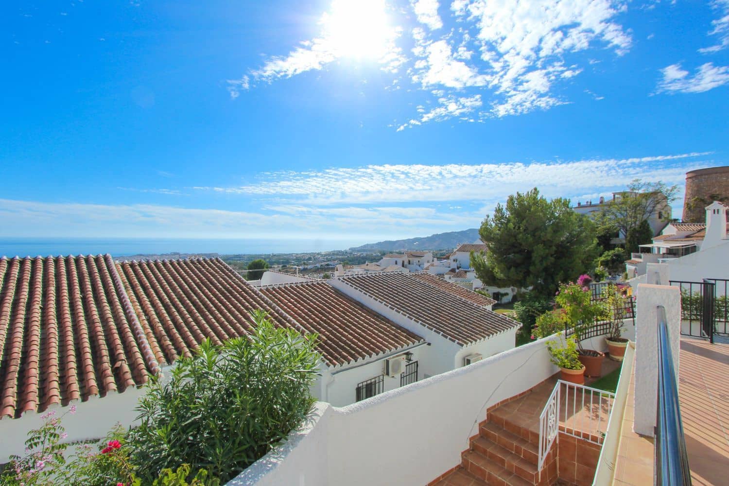 Semi-detached Villa for sale in Nerja - € 475,000 (Ref: 10098778)
