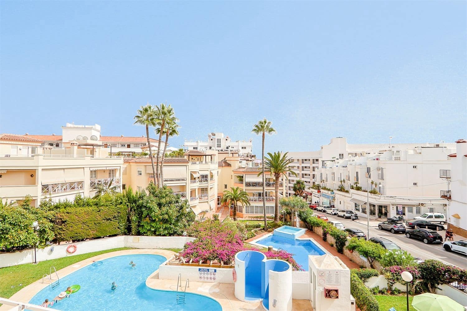 Huoneisto myytävänä paikassa Nerja - 475 000 € (Ref: 10098779)