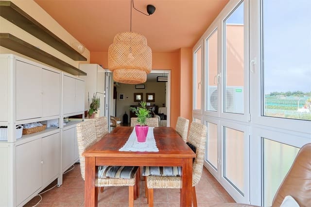 Strandleiligheter til salgs i El Peñoncillo, Torrox - € 349 000 (Ref: 10098780)