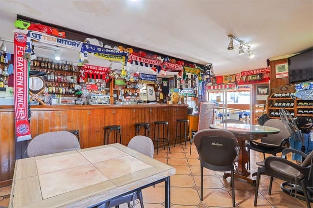 Bar/Restaurant zu verkaufen in Capistrano, Nerja - 699.000 € (Ref: 10098781)