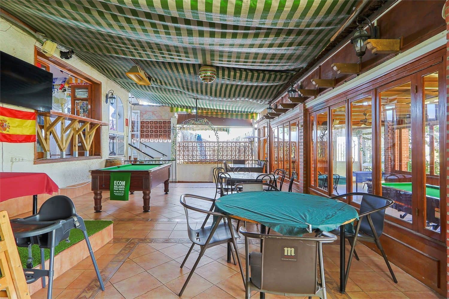 Bar/Restaurant zu verkaufen in Nerja - 699.000 € (Ref: 10098781)
