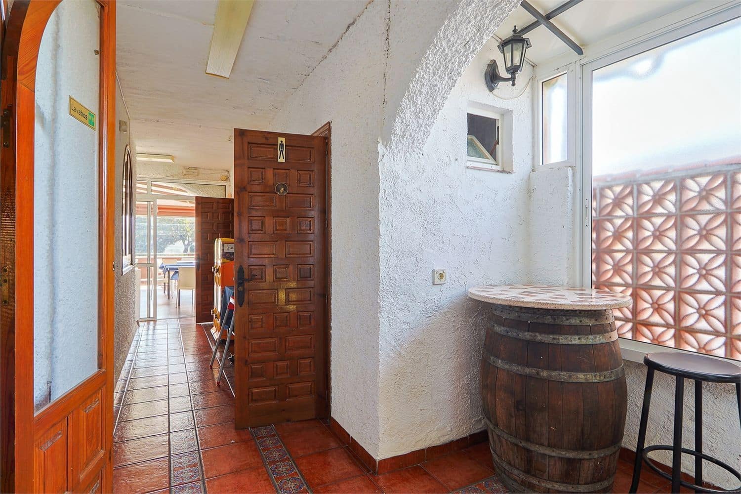 Bar/Restaurant zu verkaufen in Nerja - 699.000 € (Ref: 10098781)