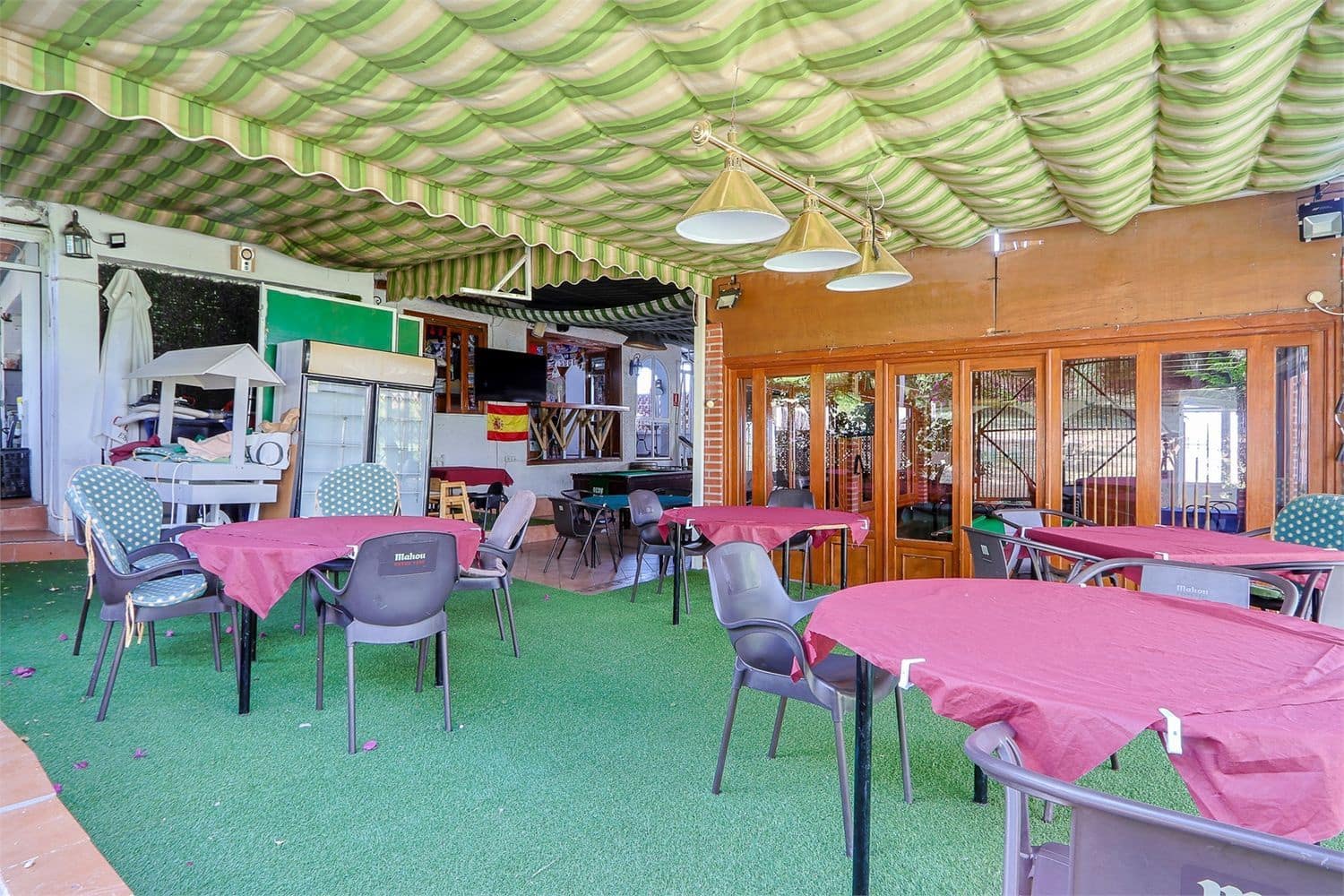 Bar/Restaurant zu verkaufen in Nerja - 699.000 € (Ref: 10098781)