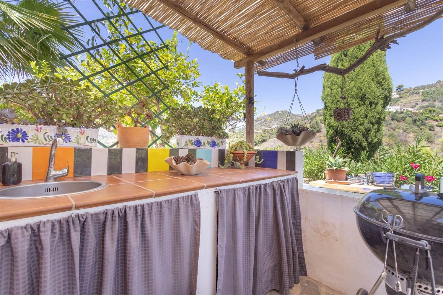 Finca/Country House for sale in Torrox - € 339,000 (Ref: 10098782)