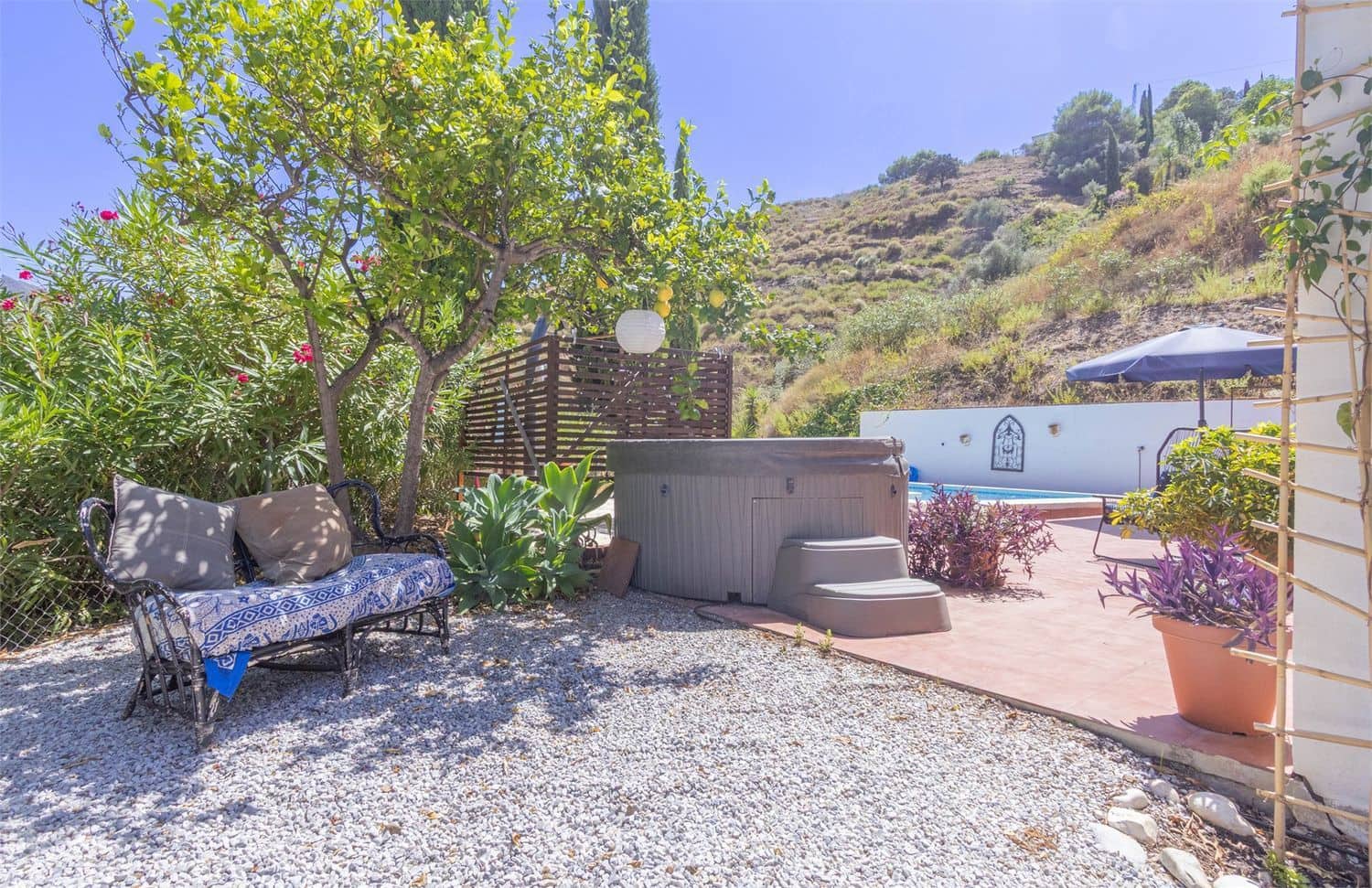 Finca/Country House for sale in Torrox - € 339,000 (Ref: 10098782)