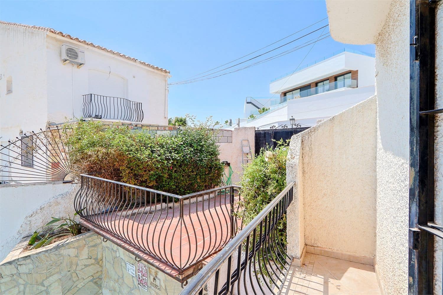 Villa till salu i Nerja med pool - 690 000 € (Ref: 10099544)